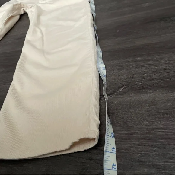 NEW Levi's Off-White Baggy Corduroy Pants ( 28) - Picture 10 of 11